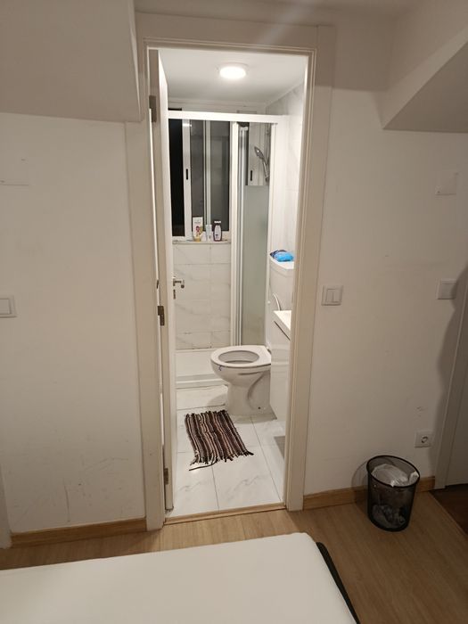 Aluguel de quarto compartilhado