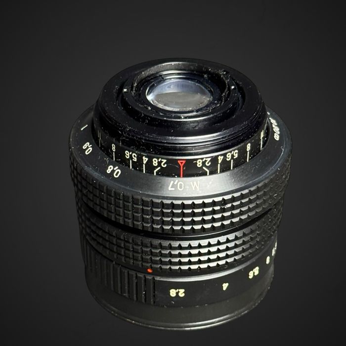 Obiektyw Mir-1B 37mm f/2.8 M42 – radziecki klasyk z etui B51/090704
