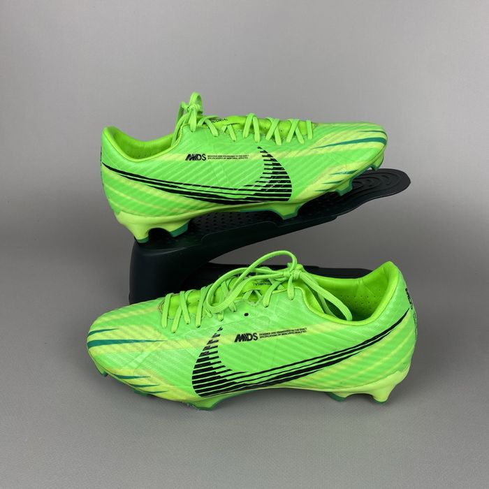 р.40,5 Оригінал! Бутси Nike Air Zoom Mercurial Vapor 15 FJ7200-300