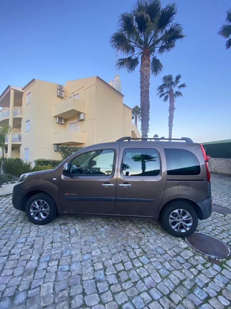 Renault kangoo Extrem. Aceito troca para facilitar o negocio.