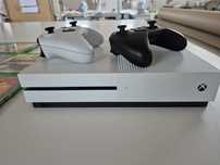 Konsola Xbox One S +2 Pady + Zestaw Gier
