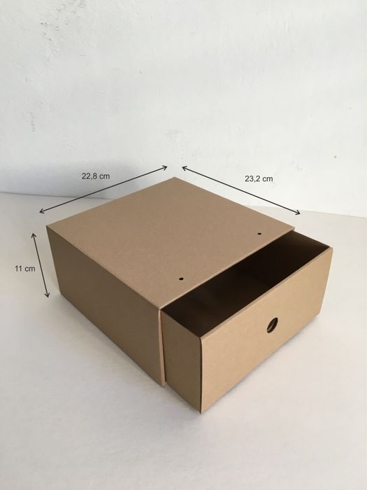 Pudełka, kartony 23x23x11 cm 350 szt.