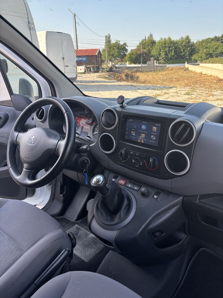 Peugeot Partner 3 lugares 1.6 HDI