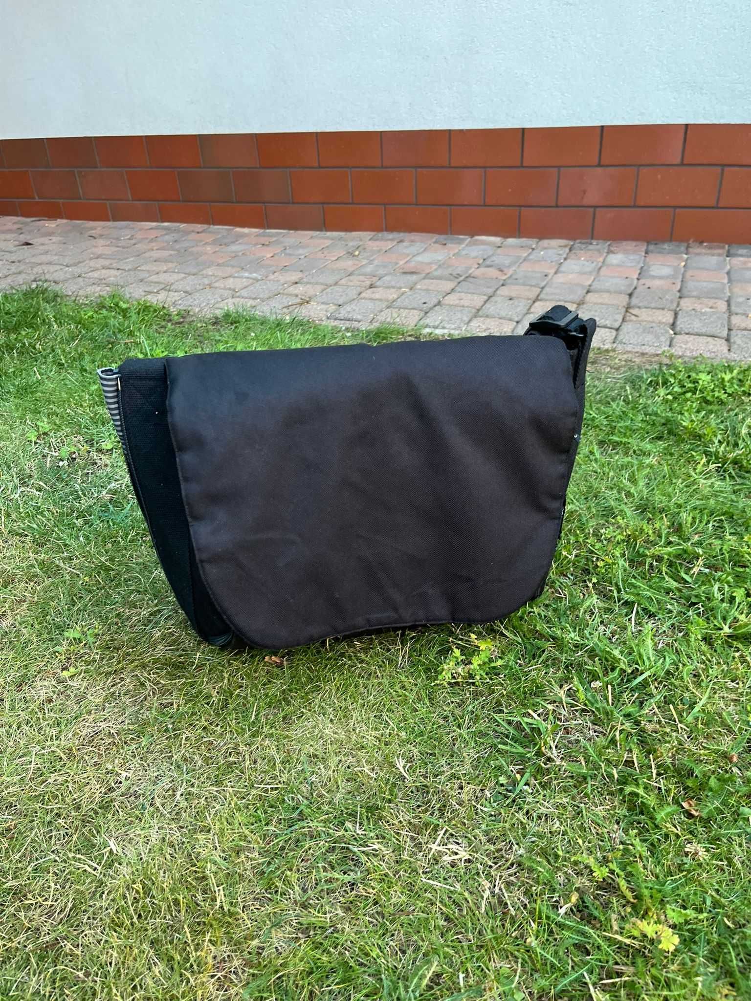 Wózek Quinny Moodd 3w1 Nosidło Fotelik Gondola Torba Kubek Parasolka