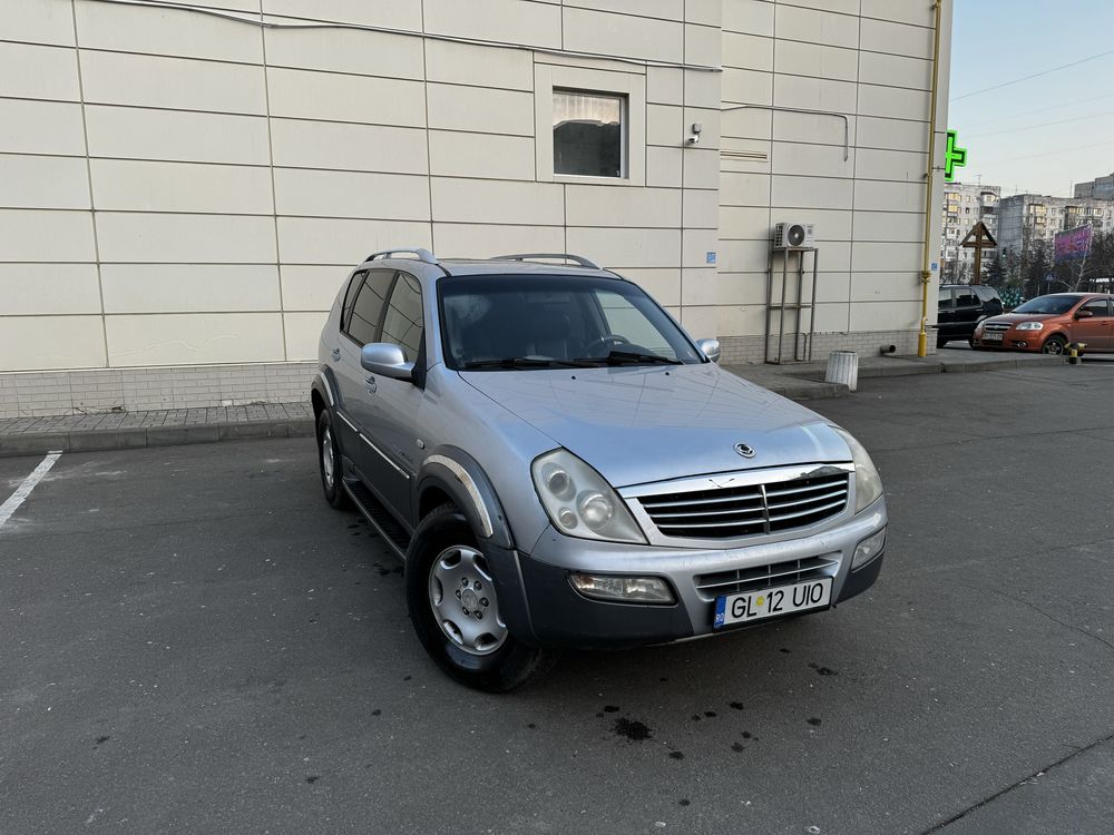 Срочно продам SsangYong Rexton