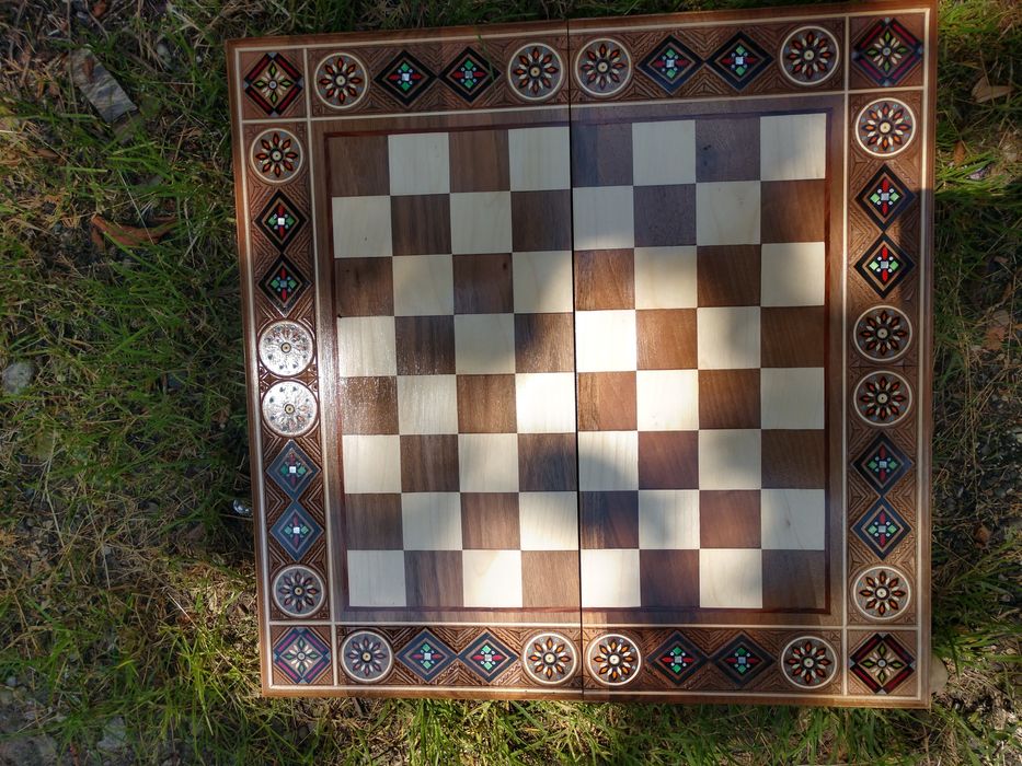 Шахи ручної роботи, трійка шашки, шахмати, нарди з дерева