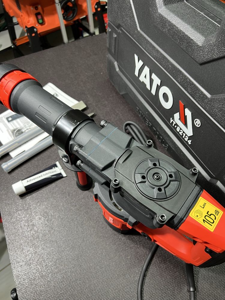Отбойный молоток YATO YT-82134 SDS-Max 20 Дж 1500 Вт
