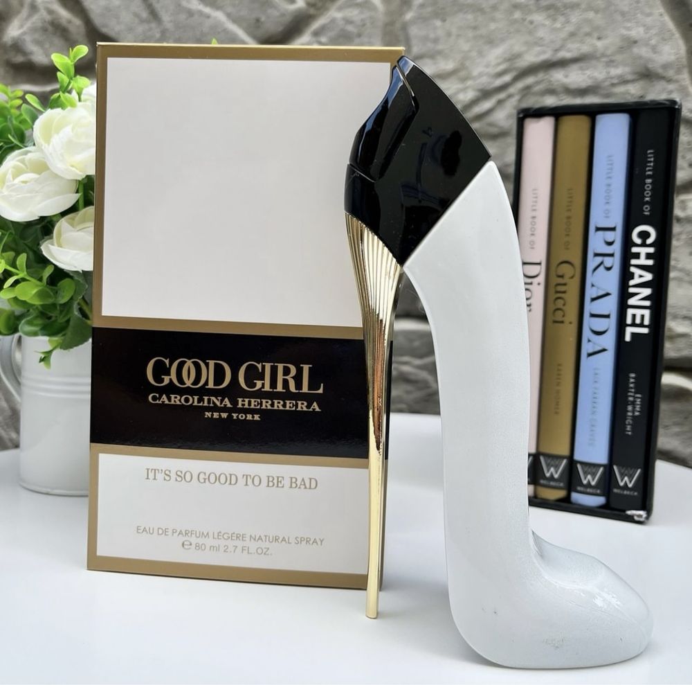 Парфумована вода Carolina Herrera Good Girl White 80мл.