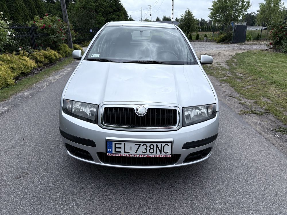 Skoda Fabia_1.4 MPI_2003r_Sedan_Nowy przeglad