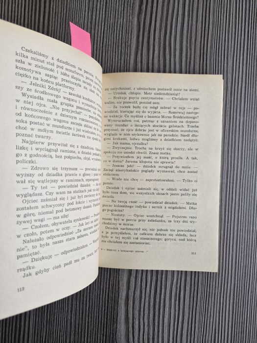 A3251. "Błękitni z latającego talerza" Aleksander Minkowski