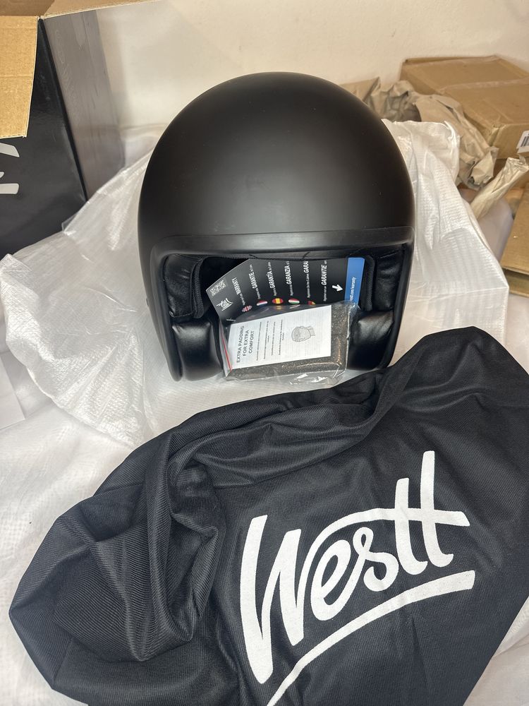 Kask na motor firmy west