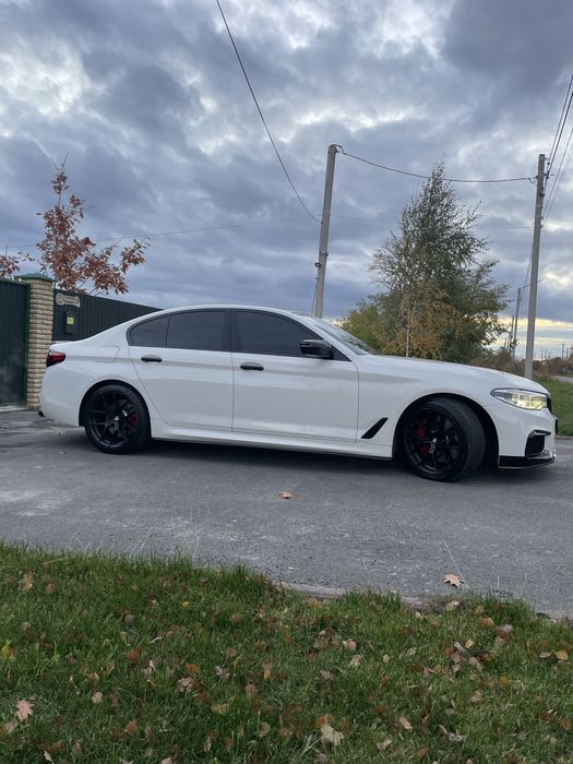 Бмв 550 2018г. Очень ухоженна