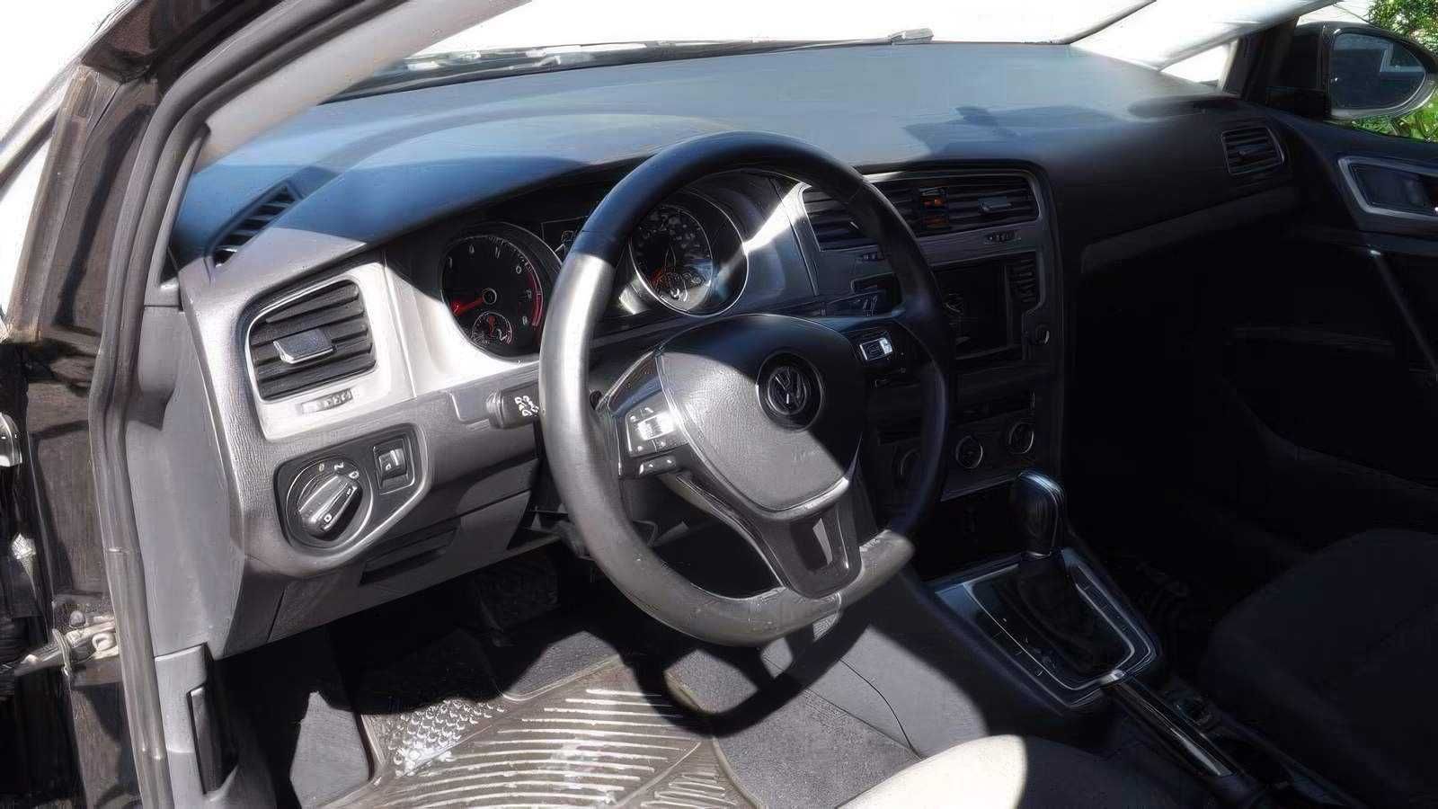 2016 Volkswagen Golf