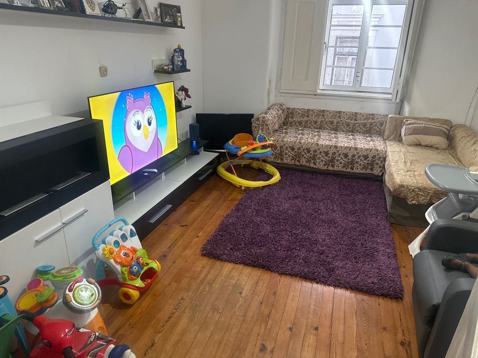 Ama / Babysitter SANTARÉM