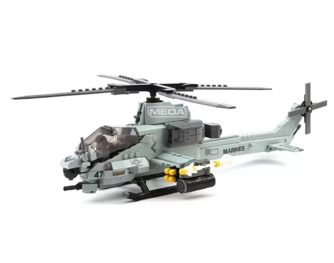 Конструктор вертолёт AH 1Z военный самолет 597 шт детский лего