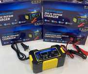 Carregador e mantenedor de baterias 12v NOVOS