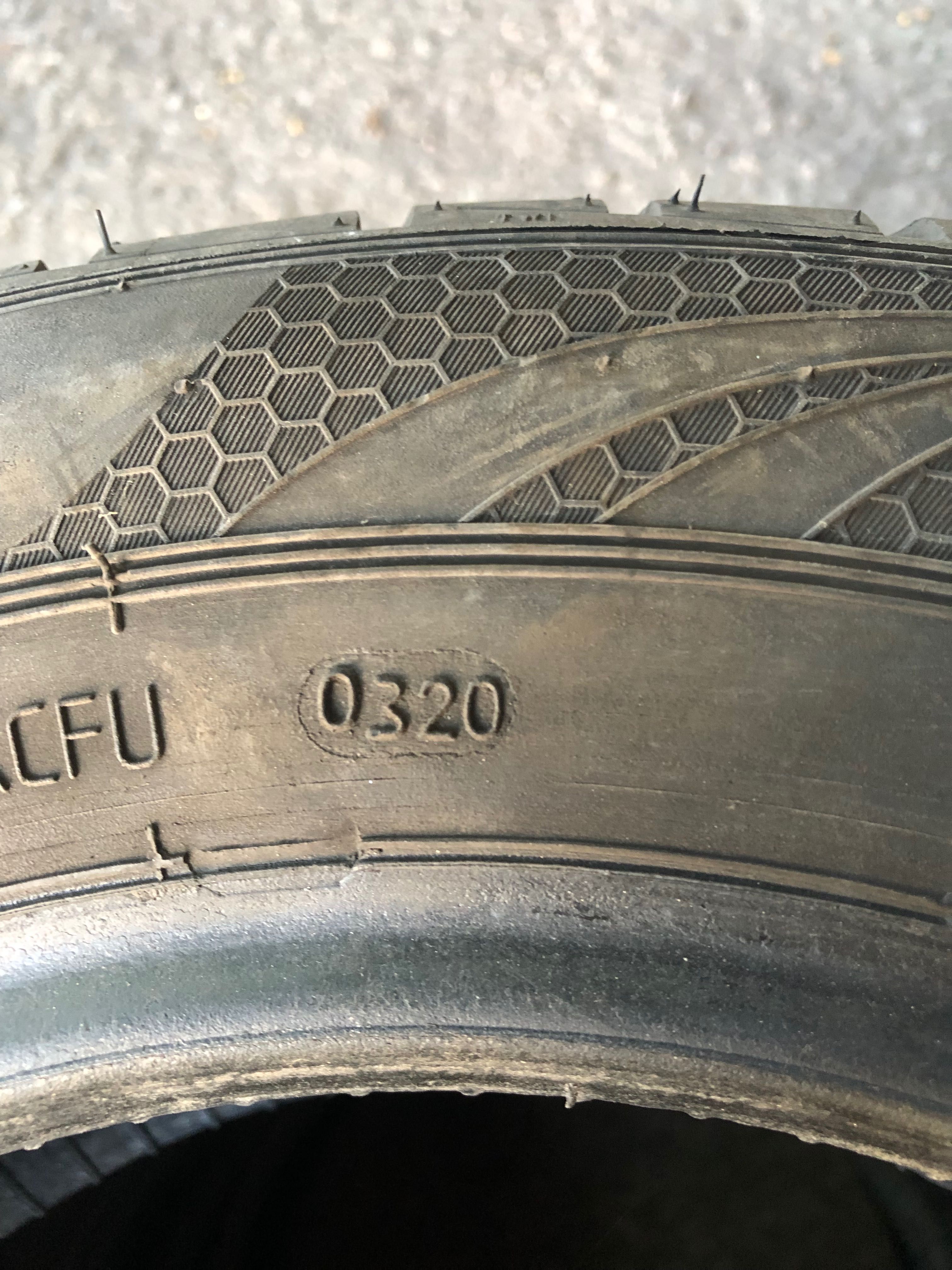 Скаты Росава 155-70 R13 2020год(2 ската) и 2 Лауфен 2023год (2 ската)