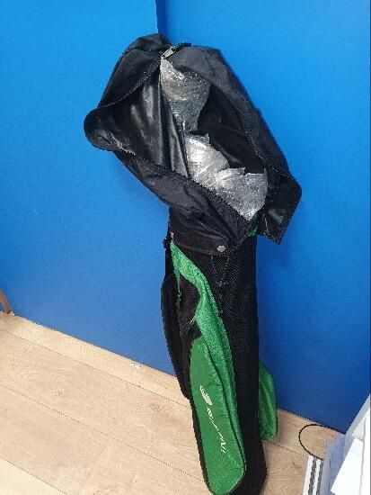 SACO DE GOLF TRIPÉ ULTRALIGHT Preto