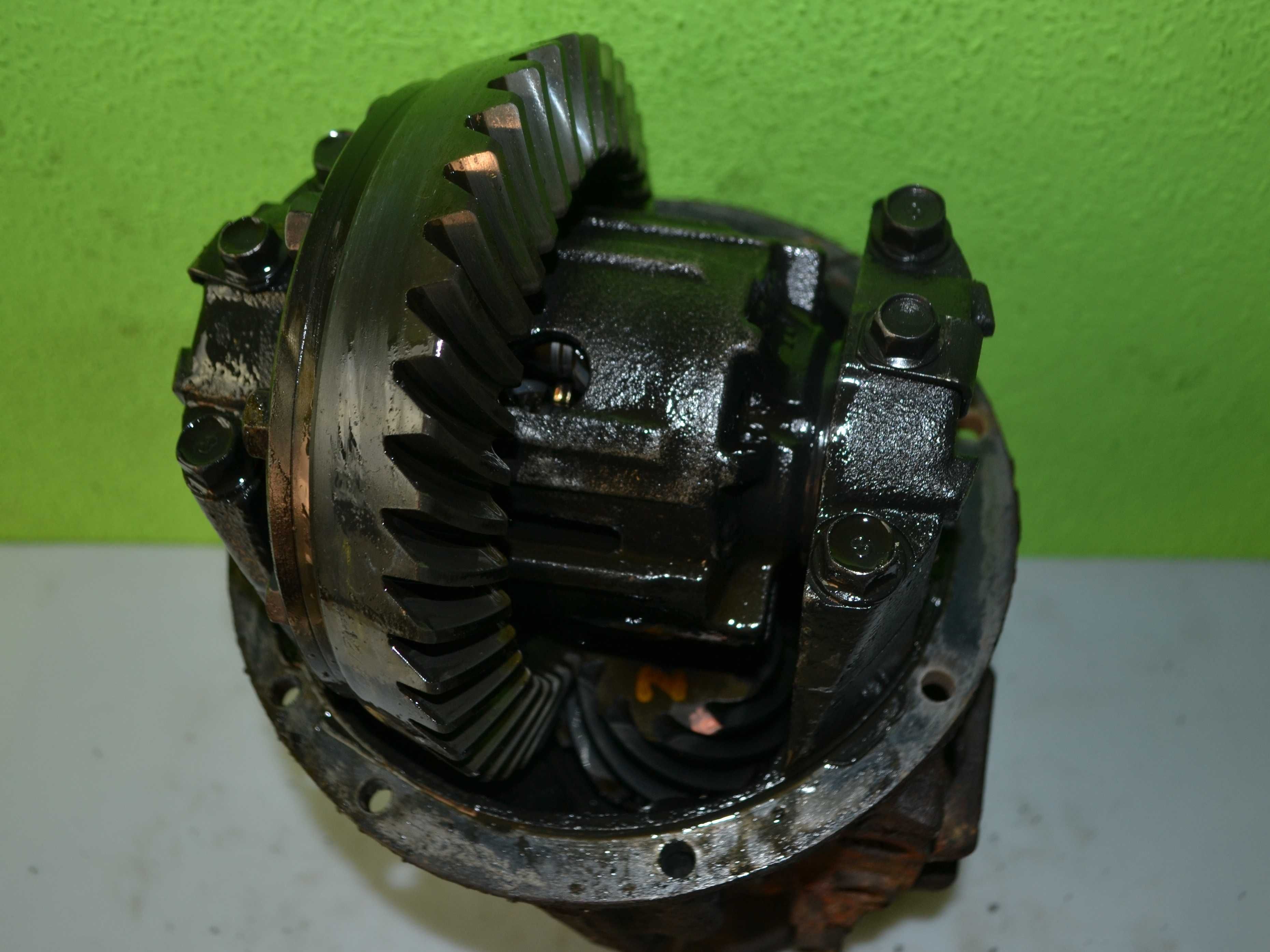 Dyferencjał Dyfer Tył MAZDA MX5 LSD    4.10