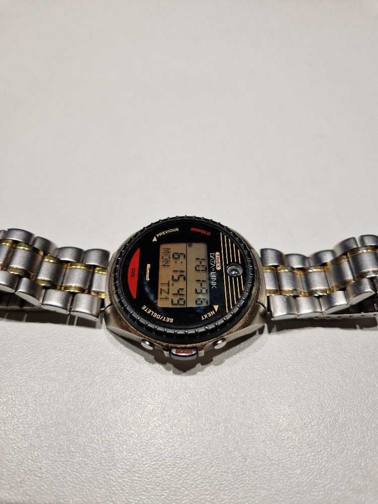 Kultowy zegarek Timex Microsoft DATA-LINK 150
