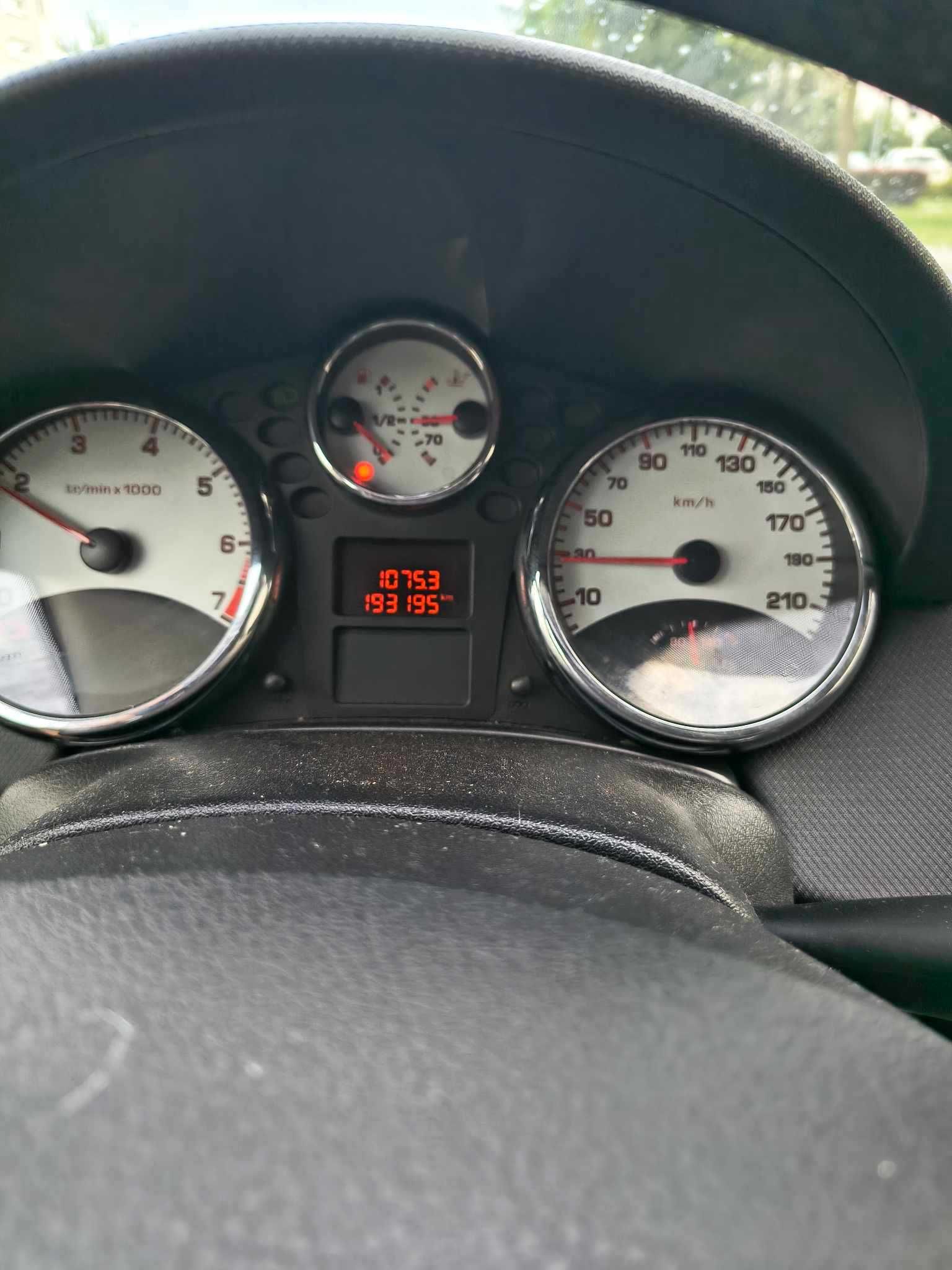Na sprzedaż Peugeot 207. Dobre auto na dojazdy do pracy