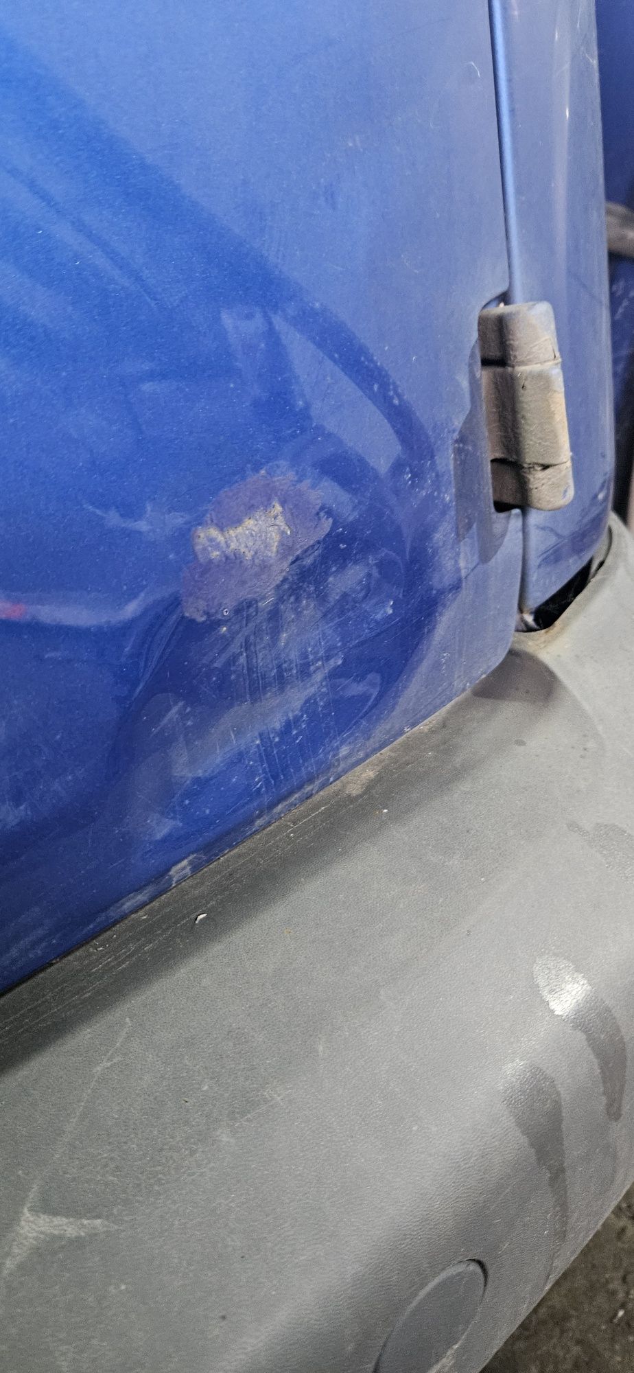 Vw Caddy Drzwi Tył Skrzydełka