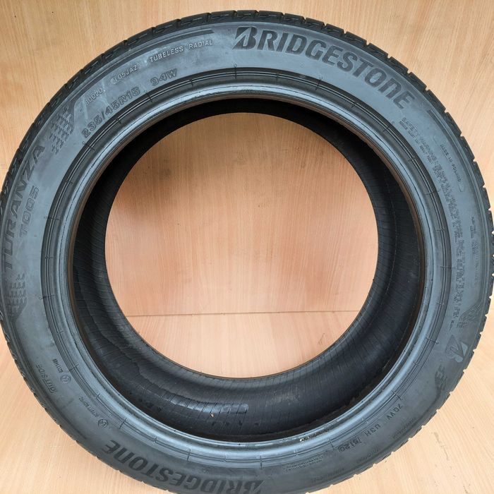 1 szt. Bridgestone Turanza T005 235/45 R18 94W 5mm