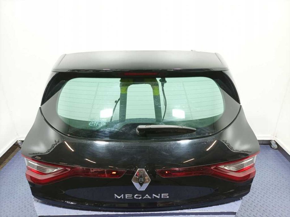 Крышка багажника Renault Megane разборка запчасти шрот