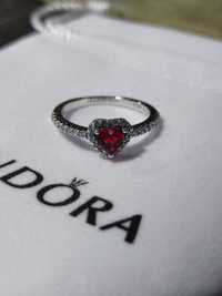 Pandora Anel Sparkling Red Elevated Heart
