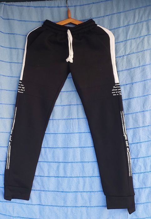 Спортивні теплі жіночі штани