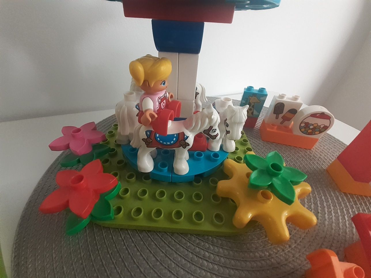 Klocki lego duplo Wesołe Miasteczko