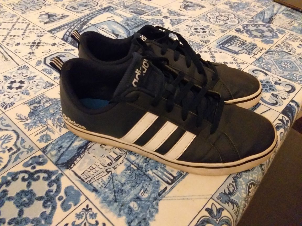 Sapatilhas/Ténis Adidas