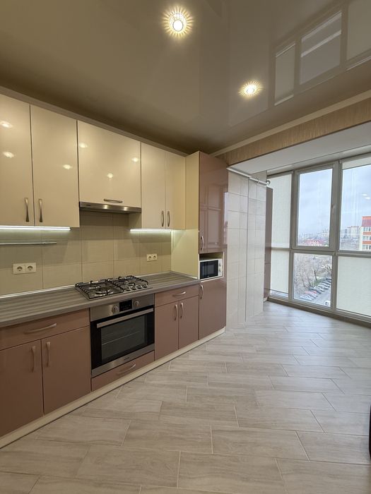 Оренда 1 кімнатної квартири Виставка