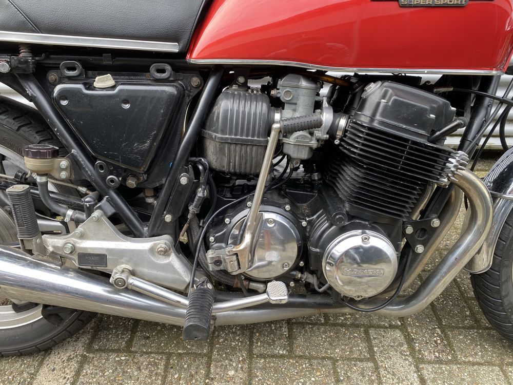 Honda CB750 Four 1977r F2