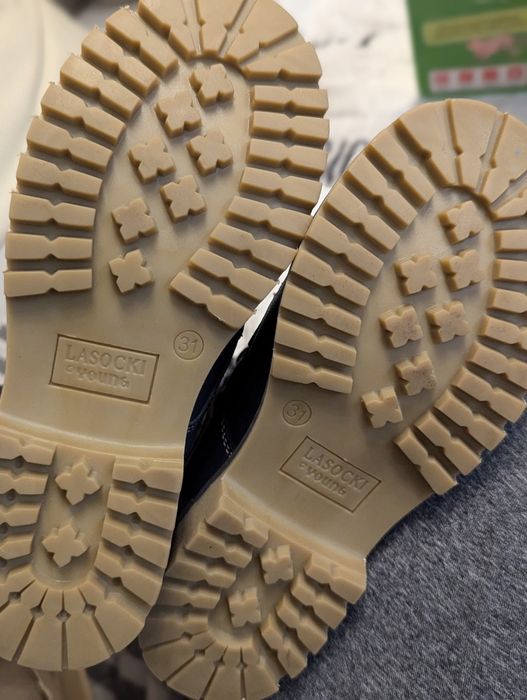 Buty zimowe skórzane ocieplane Lasocki 31 ciepłe wysokie kozaki