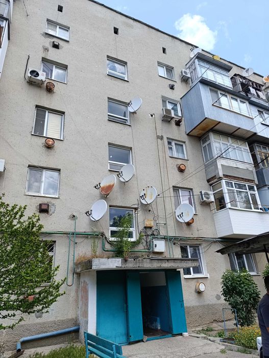 Квартира с ремонтом и видом на море в Каролино-Бугазе