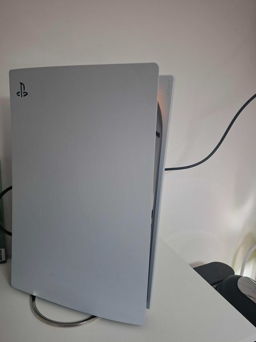 ps5 com 2 comandos+tapete+suporte comandos