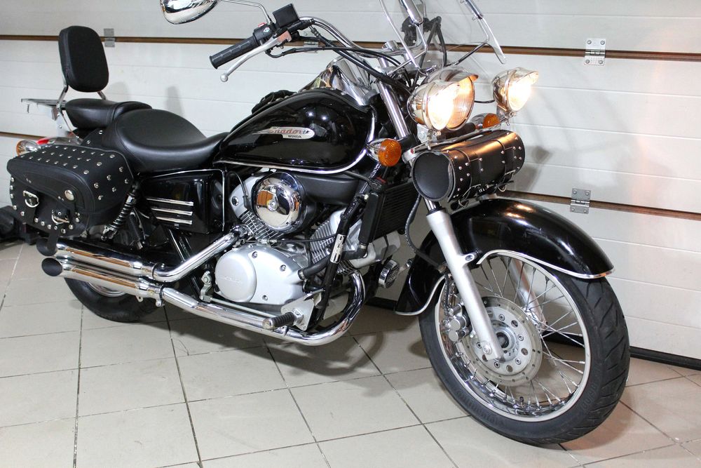 Honda Shadow 125. Stan bardzo dobry 27 tyś km