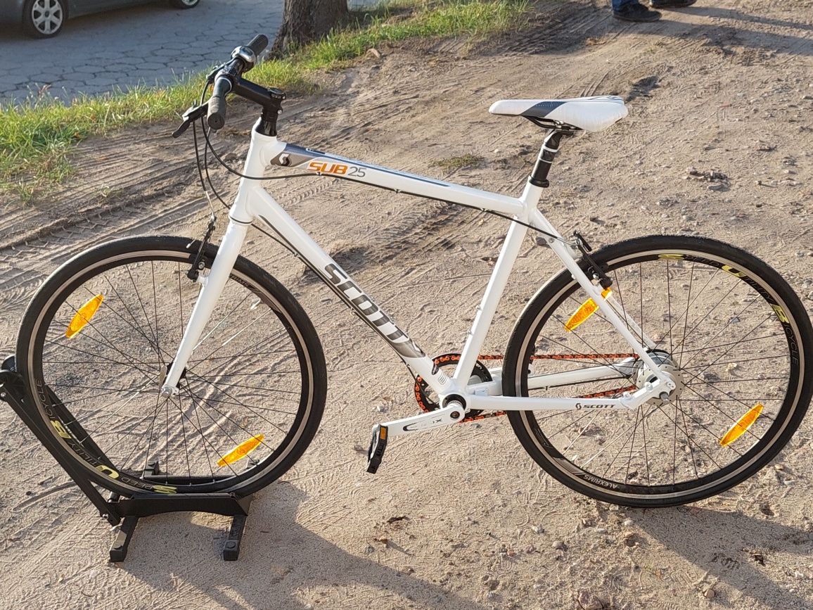 Rower Scott  miejski męski fit Nexus 8 szybki lekki rowerek