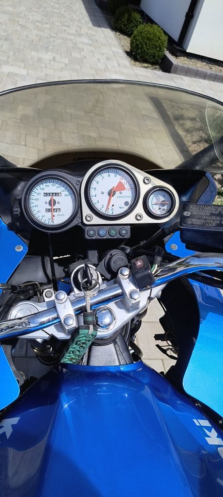 Sprzedam Kawasaki ZR-7