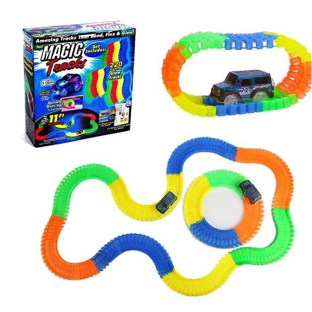 Гоночный трек-конструктор Magic Tracks 220 деталей с 1 машинкой
