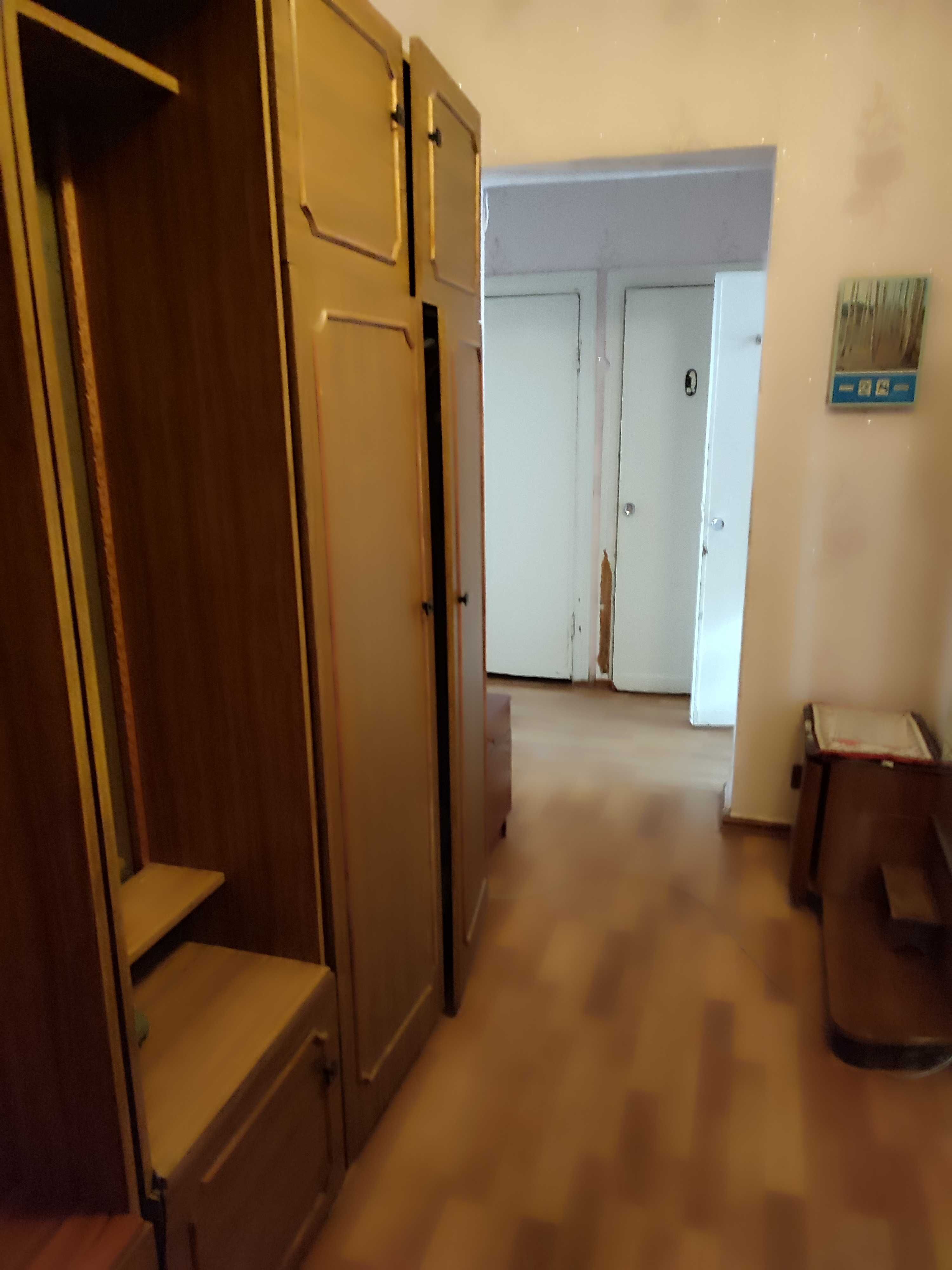 Продам двухкомнатную квартиру.