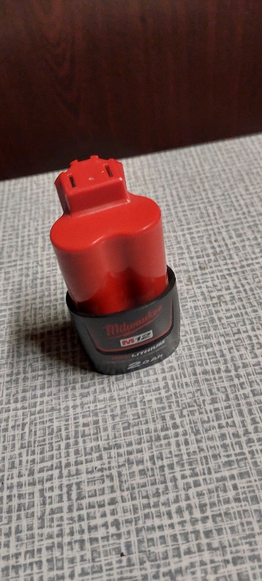 Milwaukee M12 2ah bateria nowa