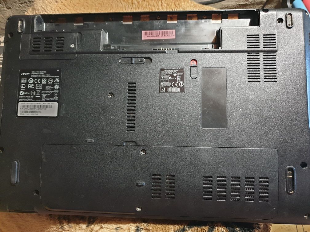 Acer aspire 5742 на запчасти.