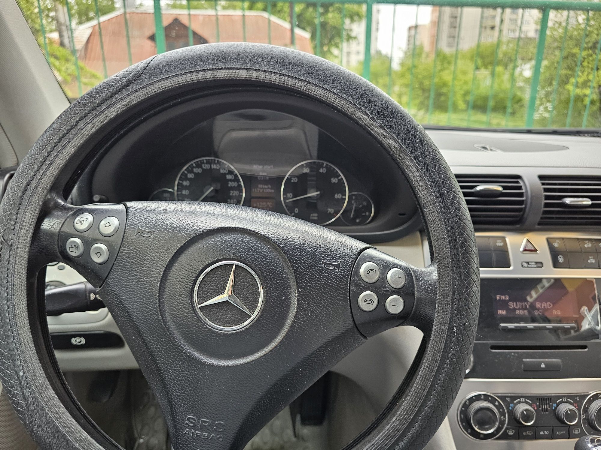 Продам Mersedes Benz C 160 купе