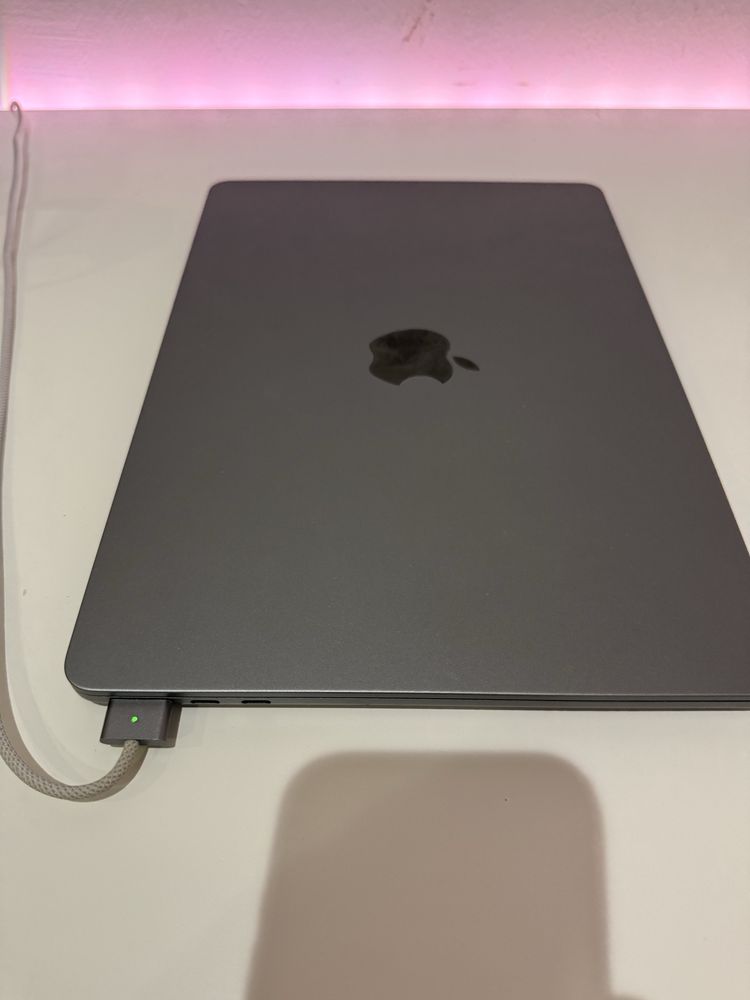 MacBook Air 13” M3 8GB 512GB Silver