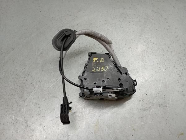 Fechadura / fecho porta frente direito RENAULT Kangoo III Express