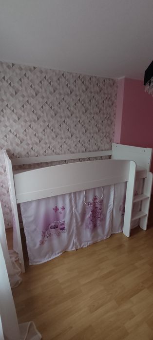 Sprzedam łóżko piętrowe dla dziecka.