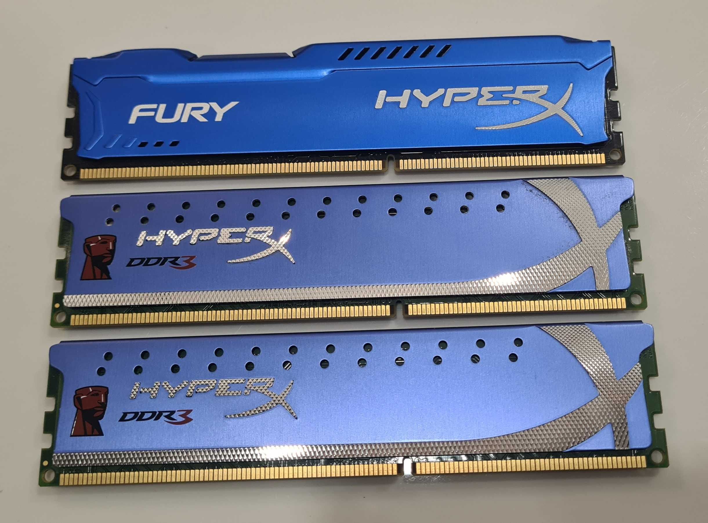 Комплект  Kingston Fury DDR3 1600 12 GB  (3x4 GB)