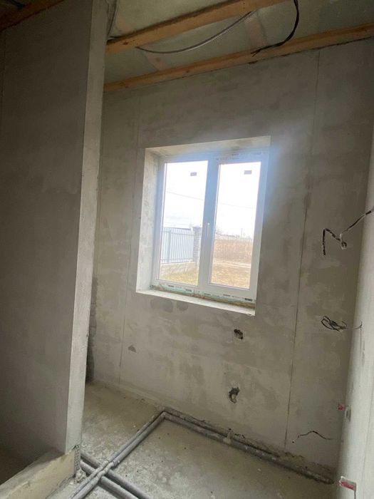 Ваш ідеальний дім біля озера: двоповерховий будинок 122 м² на 6 сотках